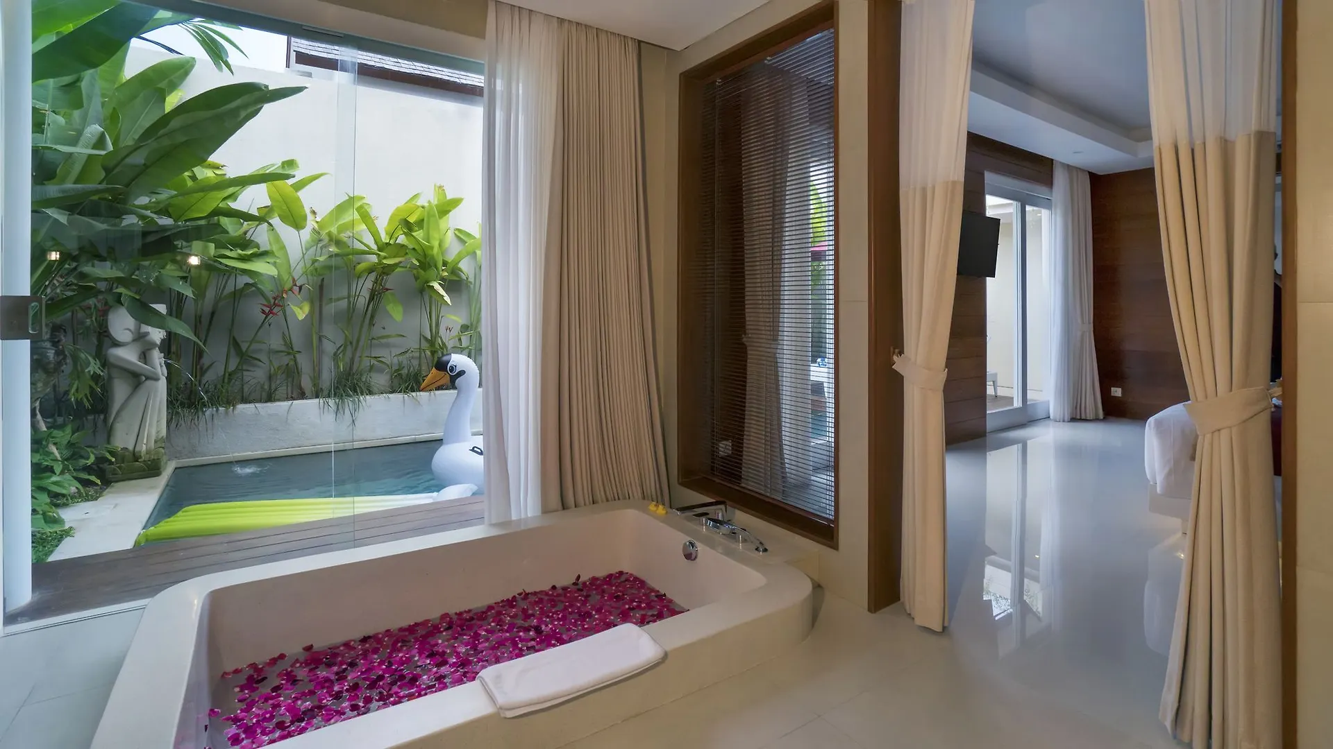Sithala Villa Seminyak  سمينياك